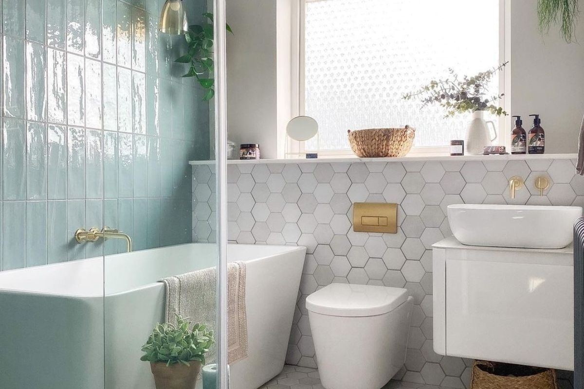 small bathroom ideas