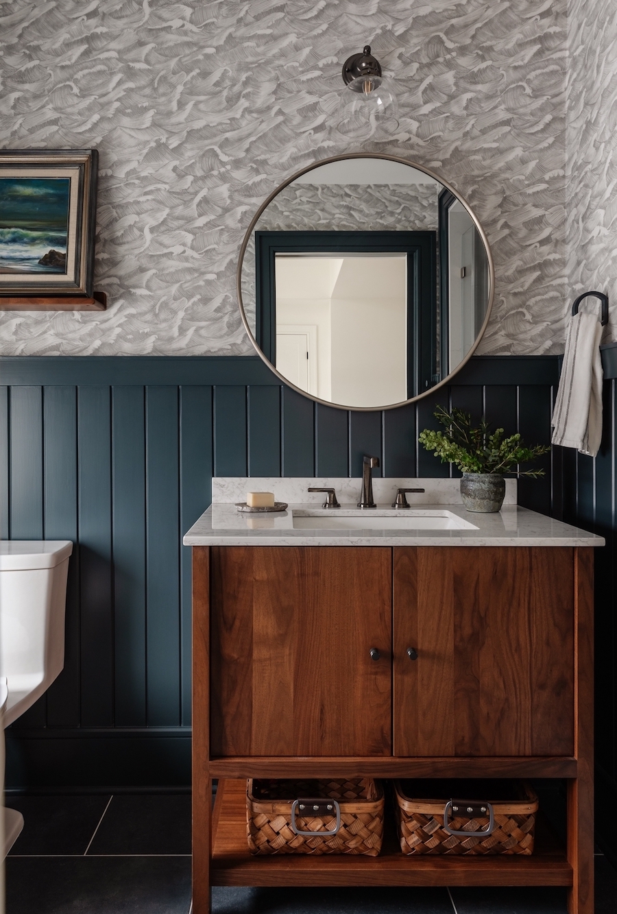 a coastal themed bathroom