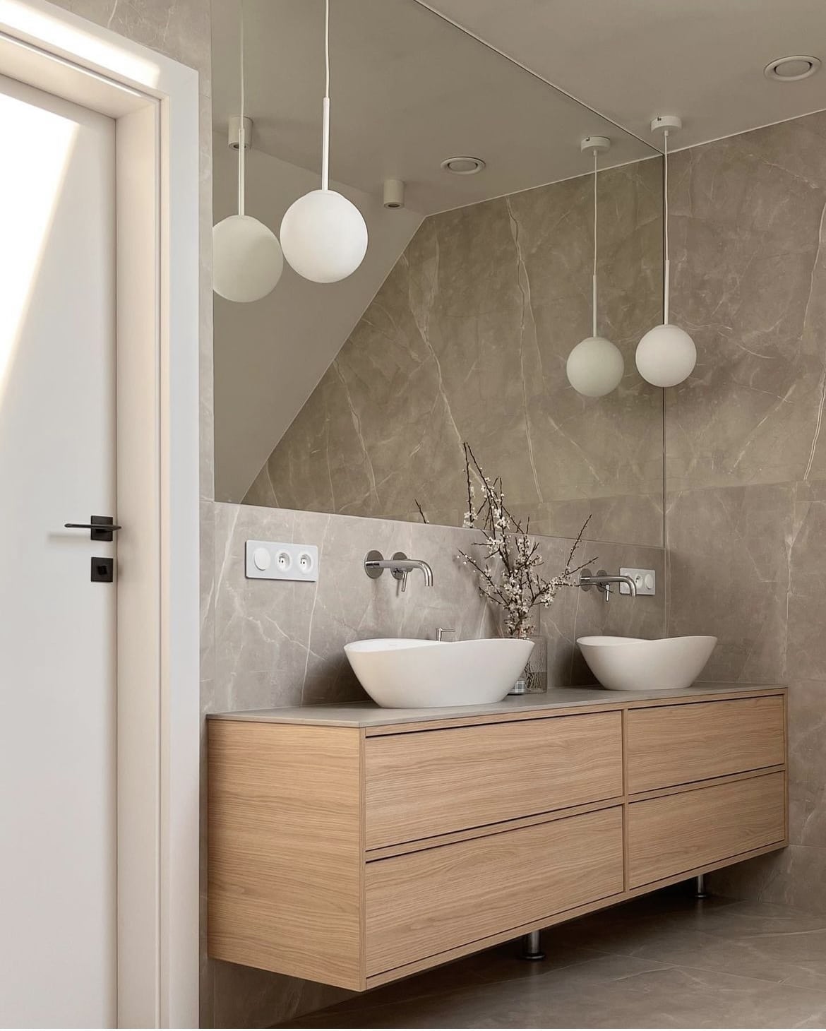 japandi bathroom ideas 13
