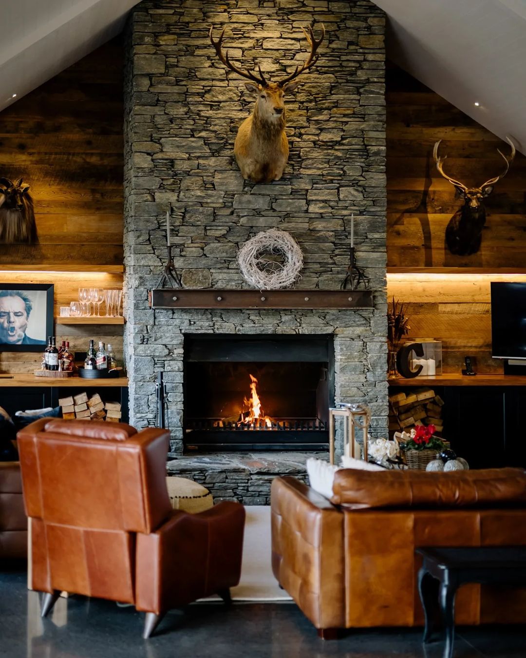 whiskey lounge home ideas